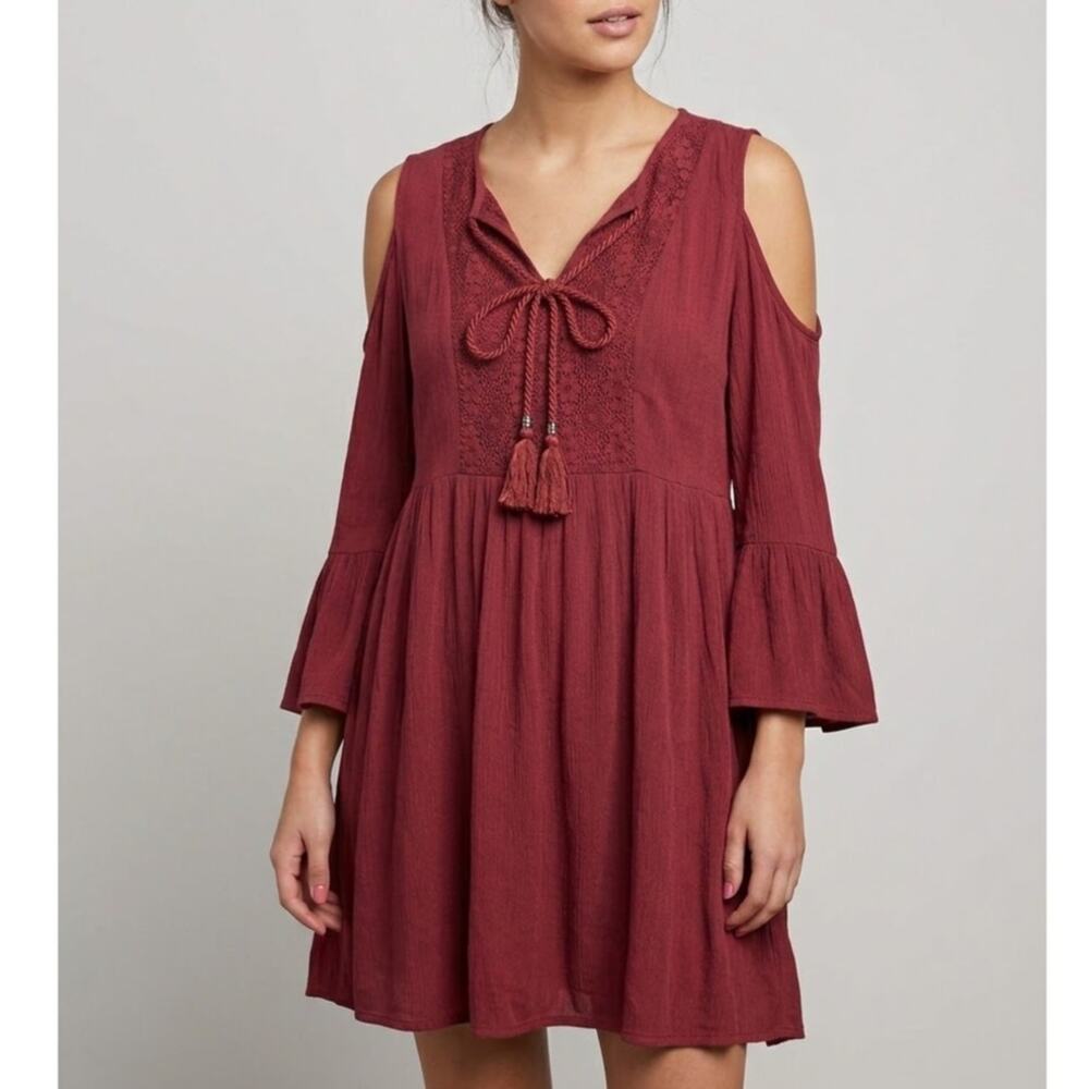 Wild Blue Sadie Robertson Tunic Lace Dress Size M Bell Sleeve Boho Fairy